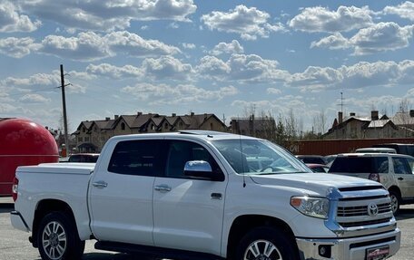Toyota Tundra II, 2014 год, 4 999 000 рублей, 2 фотография