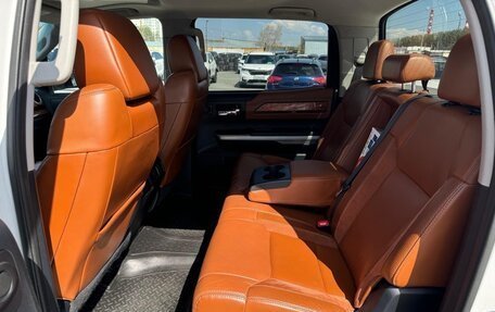 Toyota Tundra II, 2014 год, 4 999 000 рублей, 22 фотография