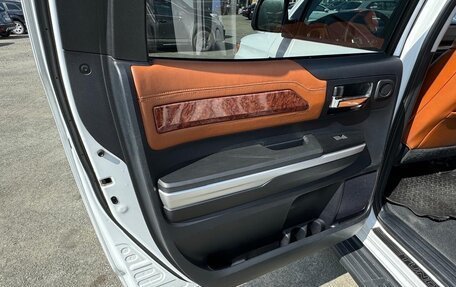 Toyota Tundra II, 2014 год, 4 999 000 рублей, 17 фотография