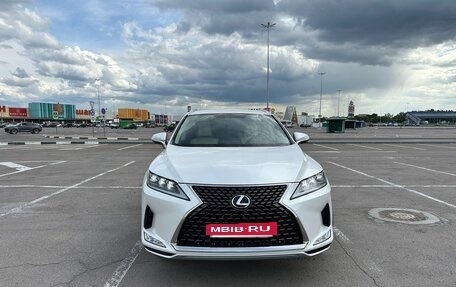 Lexus RX IV рестайлинг, 2019 год, 4 600 000 рублей, 2 фотография