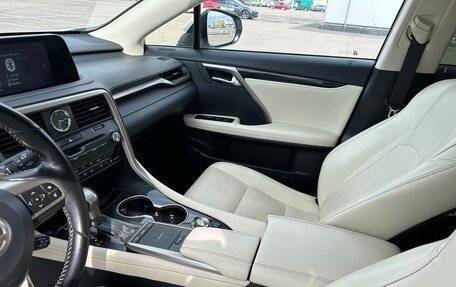 Lexus RX IV рестайлинг, 2019 год, 4 600 000 рублей, 11 фотография
