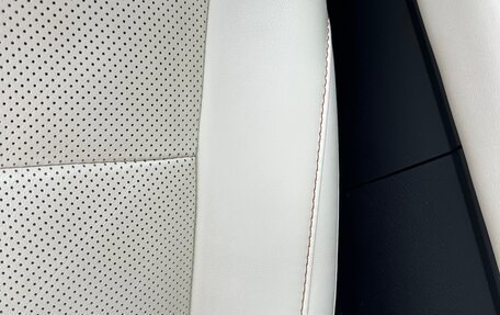 Lexus RX IV рестайлинг, 2019 год, 4 600 000 рублей, 14 фотография