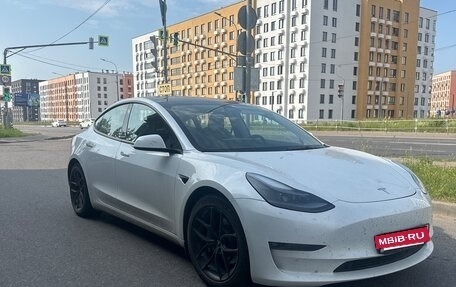 Tesla Model 3 I, 2021 год, 2 600 000 рублей, 2 фотография