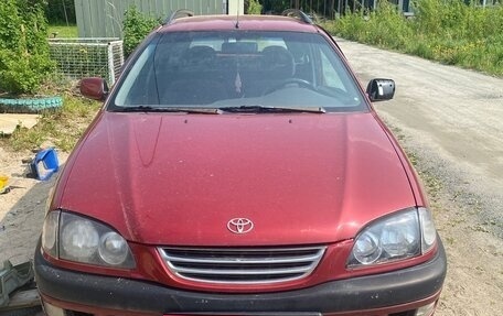 Toyota Avensis III рестайлинг, 1999 год, 150 000 рублей, 2 фотография