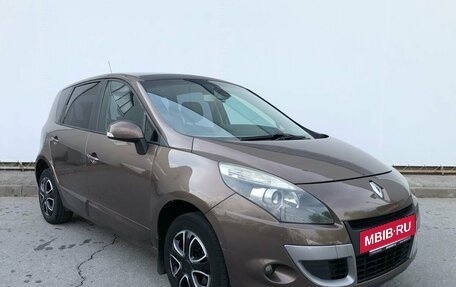 Renault Scenic III, 2011 год, 750 000 рублей, 3 фотография