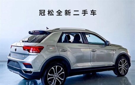 Volkswagen T-Roc I, 2021 год, 1 398 000 рублей, 3 фотография