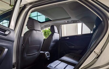 Volkswagen T-Roc I, 2021 год, 1 398 000 рублей, 26 фотография