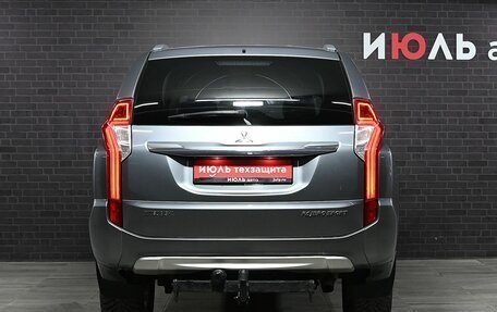 Mitsubishi Pajero Sport III рестайлинг, 2018 год, 2 590 000 рублей, 5 фотография