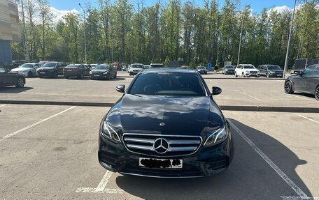 Mercedes-Benz E-Класс, 2017 год, 4 400 000 рублей, 2 фотография