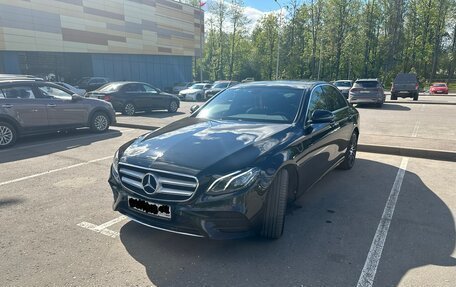Mercedes-Benz E-Класс, 2017 год, 4 400 000 рублей, 3 фотография