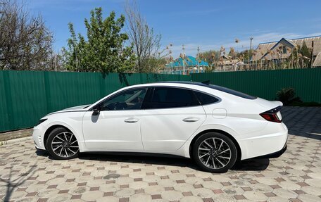 Hyundai Sonata VIII, 2020 год, 2 600 000 рублей, 2 фотография