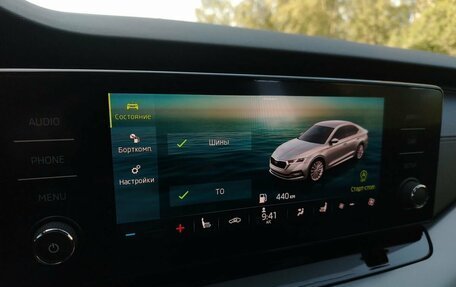 Skoda Octavia IV, 2021 год, 2 189 000 рублей, 23 фотография