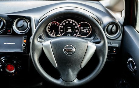 Nissan Note II рестайлинг, 2014 год, 900 000 рублей, 16 фотография