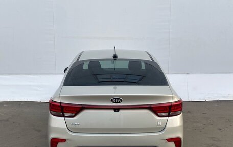 KIA Rio IV, 2019 год, 1 100 000 рублей, 6 фотография