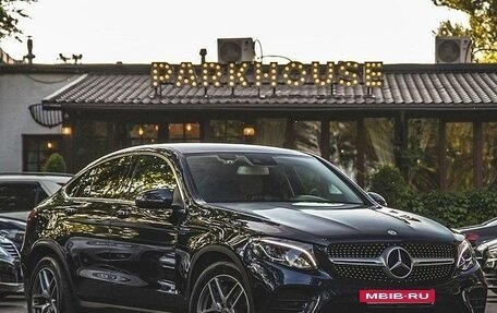 Mercedes-Benz GLC, 2018 год, 5 000 000 рублей, 2 фотография