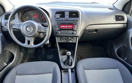 Volkswagen Polo VI (EU Market), 2011 год, 990 000 рублей, 13 фотография
