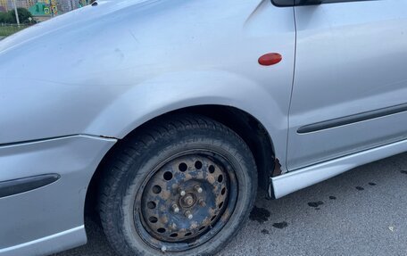 Nissan Almera Tino i, 2000 год, 135 000 рублей, 8 фотография