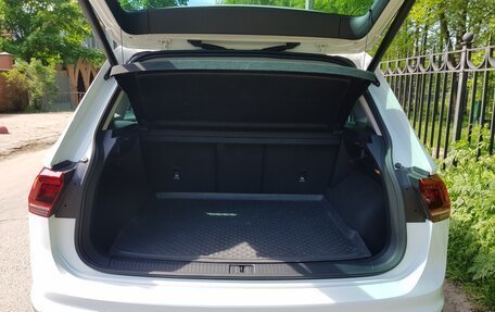 Volkswagen Tiguan II, 2017 год, 2 780 000 рублей, 7 фотография