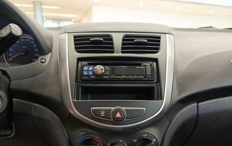 Hyundai Solaris II рестайлинг, 2014 год, 875 000 рублей, 19 фотография