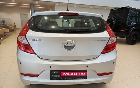 Hyundai Solaris II рестайлинг, 2014 год, 875 000 рублей, 10 фотография