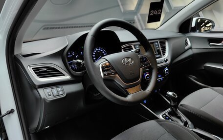 Hyundai Solaris II рестайлинг, 2019 год, 1 500 000 рублей, 16 фотография