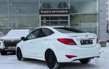 Hyundai Solaris II рестайлинг, 2014 год, 710 000 рублей, 3 фотография
