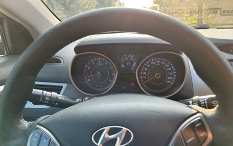 Hyundai Avante, 2010 год, 1 000 000 рублей, 10 фотография