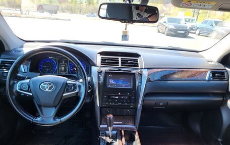 Toyota Camry, 2015 год, 1 830 000 рублей, 14 фотография