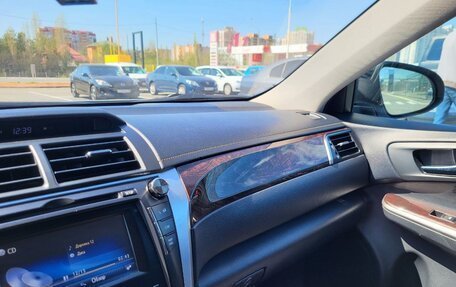 Toyota Camry, 2015 год, 1 830 000 рублей, 17 фотография