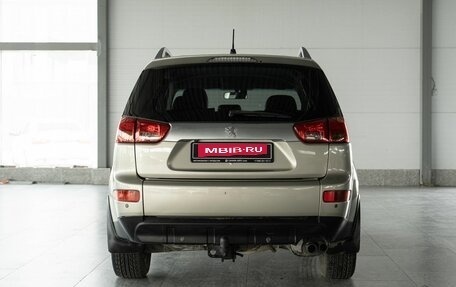 Peugeot 4007, 2010 год, 592 500 рублей, 7 фотография