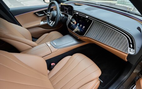 Mercedes-Benz E-Класс, 2025 год, 11 300 000 рублей, 16 фотография