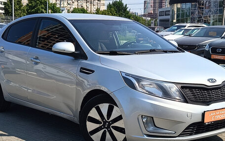 KIA Rio III рестайлинг, 2011 год, 670 000 рублей, 2 фотография
