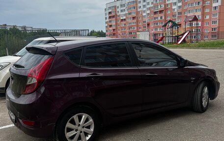 Hyundai Solaris II рестайлинг, 2013 год, 875 000 рублей, 4 фотография