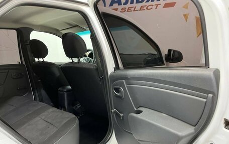 Renault Logan I, 2015 год, 595 000 рублей, 17 фотография