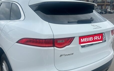 Jaguar F-Pace, 2018 год, 3 000 000 рублей, 4 фотография
