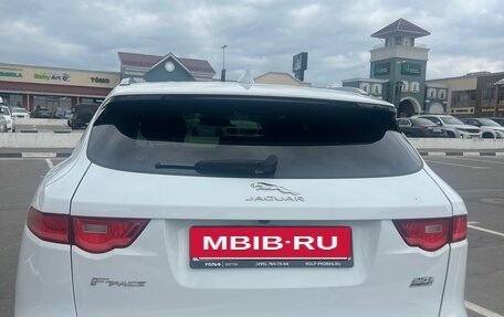 Jaguar F-Pace, 2018 год, 3 000 000 рублей, 5 фотография