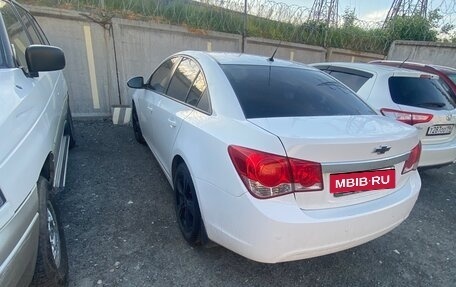 Chevrolet Cruze II, 2011 год, 700 000 рублей, 6 фотография