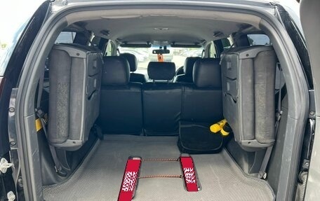 Toyota Land Cruiser Prado 120 рестайлинг, 2004 год, 1 699 000 рублей, 19 фотография