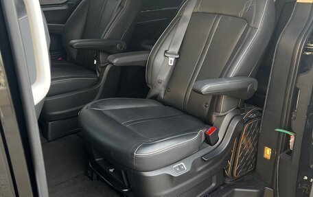 Hyundai Staria, 2023 год, 6 250 000 рублей, 8 фотография