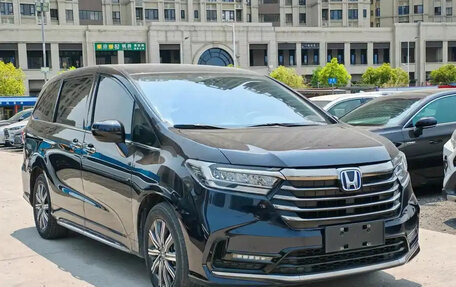 Honda Odyssey IV, 2022 год, 2 300 000 рублей, 3 фотография