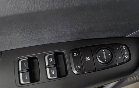 KIA Sportage IV рестайлинг, 2020 год, 2 230 000 рублей, 20 фотография