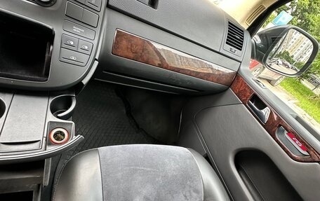 Volkswagen Multivan T5, 2012 год, 4 000 000 рублей, 32 фотография