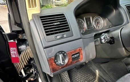 Volkswagen Multivan T5, 2012 год, 4 000 000 рублей, 30 фотография