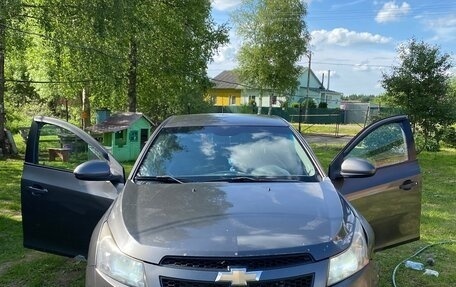 Chevrolet Cruze II, 2010 год, 440 000 рублей, 1 фотография