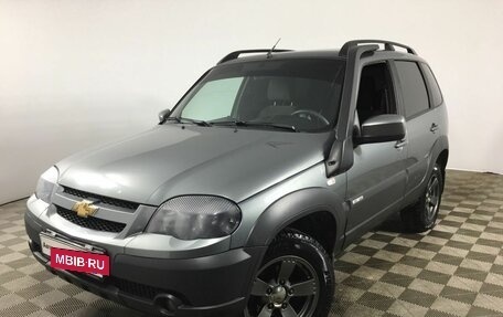 Chevrolet Niva I рестайлинг, 2018 год, 790 000 рублей, 2 фотография