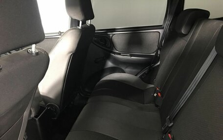 Chevrolet Niva I рестайлинг, 2018 год, 790 000 рублей, 19 фотография