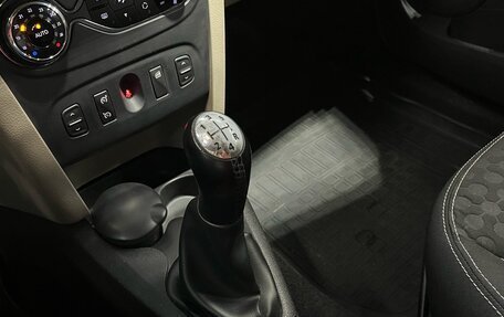 Renault Logan II, 2015 год, 520 000 рублей, 12 фотография