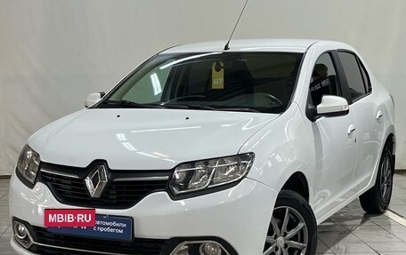 Renault Logan II, 2015 год, 520 000 рублей, 2 фотография