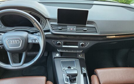 Audi Q5, 2019 год, 4 000 000 рублей, 11 фотография