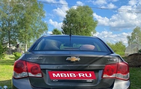 Chevrolet Cruze II, 2010 год, 440 000 рублей, 4 фотография
